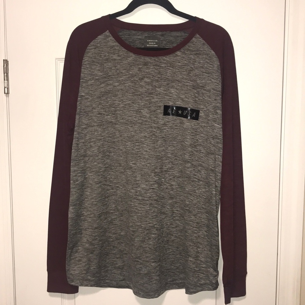 NWOT Burgundy long-sleeve shirt. Size Large.